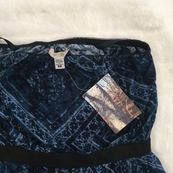 Urban Outfitters Strapless Sundress - Picture 3 of 3